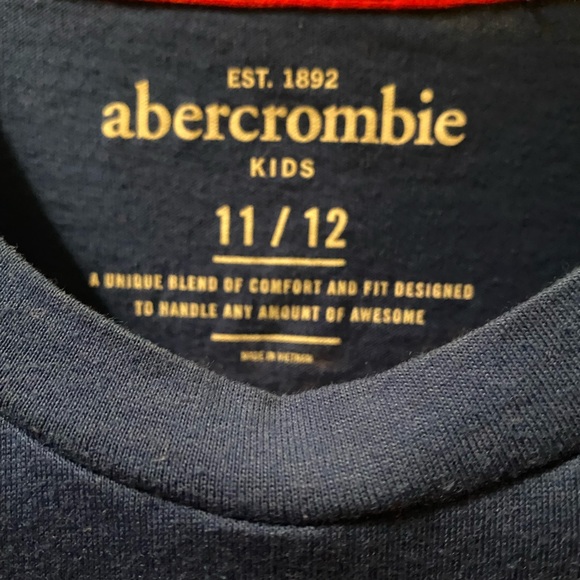 Abercrombie kids t-shirt - Picture 5 of 10